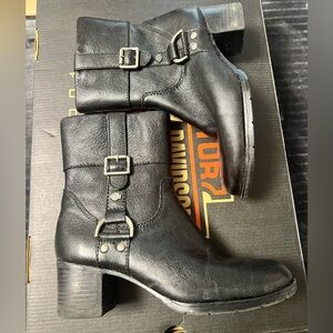 Harley-Davidson Women's Black Leather Heeled Sadie Boots
Size 6.5
